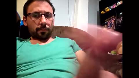 tdog1989007 online show from May 2026 11:45:02 PM