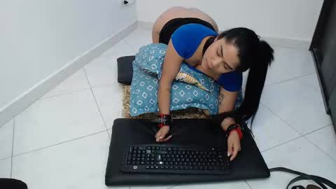 DYNAMITE DUO69 online show from December 2024 05:55:02 PM