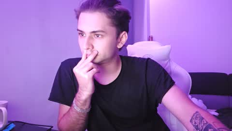 Vlad online show from November 2025 11:03:01 PM