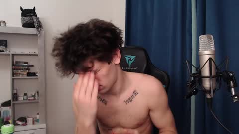 Teddy online show from December 2024 03:55:02 PM