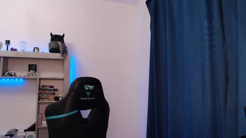 Teddy online show from February 2025 08:09:02 AM