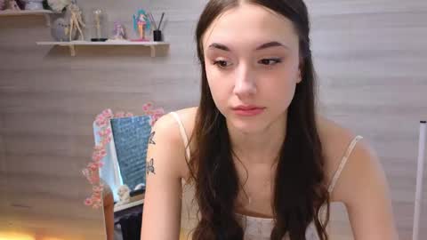 Alice and Cassie online show from May 2026 03:26:01 AM