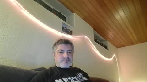 Peter online show from January 2025 03:54:02 AM