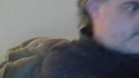 Snapshot of teeforyou chatting on May 2026 05:15:01 AM Peter online show from May 2026 05:15:01 AM