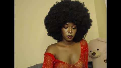 Snapshot of teelouh chatting on February 2026 07:51:02 PM Kittie online show from February 2026 07:51:02 PM