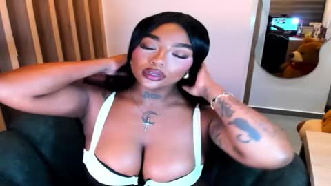 Snapshot of teerry__ chatting on February 2026 12:14:02 AM Teerry online show from February 2026 12:14:02 AM