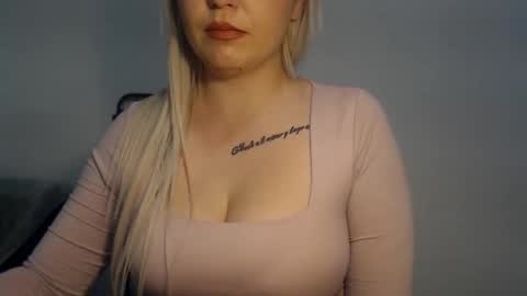 Teeyara  online show from February 2026 06:45:01 PM