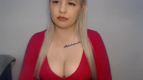 Teeyara  online show from March 2026 12:18:01 PM