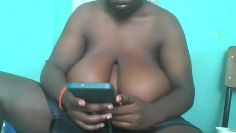 teezzy33 online show from February 2026 06:37:01 AM