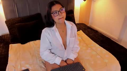 Snapshot of teffa_bloom chatting on October 2025 12:17:02 PM Teffa online show from October 2025 12:17:02 PM