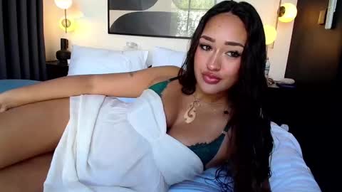 Snapshot of teleaevansss chatting on October 2025 01:26:01 AM Telea Evans online show from October 2025 01:26:01 AM