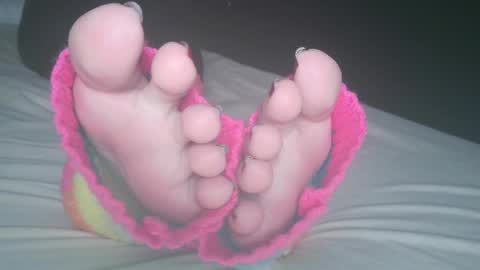 Viv West online show from February 2025 08:11:01 AM