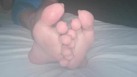 Viv West online show from September 2025 02:55:01 AM