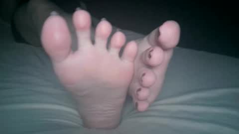 Viv West online show from November 2025 03:50:02 AM