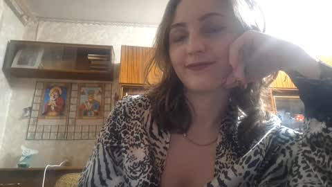 Snapshot of temekamerlo chatting on February 2026 04:54:02 PM Stephanie online show from February 2026 04:54:02 PM