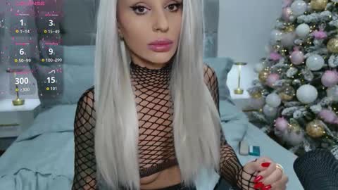 Snapshot of temptationns chatting on November 2025 10:09:02 PM Ann online show from November 2025 10:09:02 PM