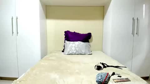 Snapshot of temptressqeen chatting on March 2025 03:12:02 PM temptressqeen online show from March 2025 03:12:02 PM