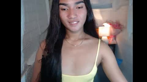 TransGoddessZhandria online show from April 2026 02:40:01 PM