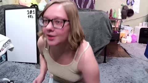 Pixie and Tentacle Overlord online show from February 2025 11:13:01 PM