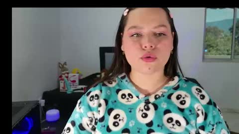 Snapshot of tenderfeet2306 chatting on February 2026 07:21:02 PM tenderfeet online show from February 2026 07:21:02 PM