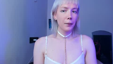Snapshot of tenebrise chatting on June 2026 10:41:02 PM Kira online show from June 2026 10:41:02 PM