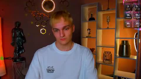 teo_sol online show from June 2026 07:05:01 PM
