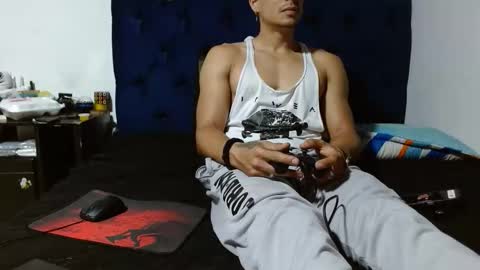 teoyes_ online show from February 2026 03:19:01 PM