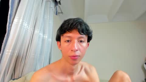 Juanfe  online show from February 2025 04:14:02 AM