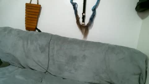 Axle online show from December 2024 08:17:01 PM