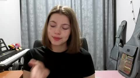 Anny Simpson online show from May 2026 08:16:02 PM