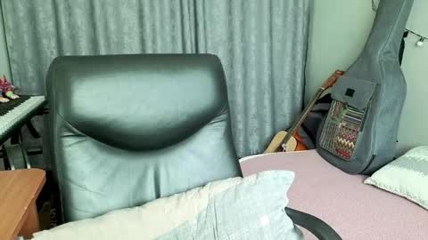 Anny Simpson online show from May 2026 08:09:02 AM