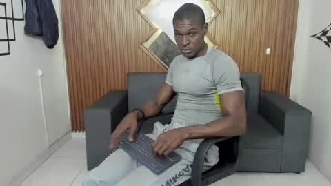 Snapshot of terranze_z chatting on January 2025 07:46:01 PM terranze_z online show from January 2025 07:46:01 PM