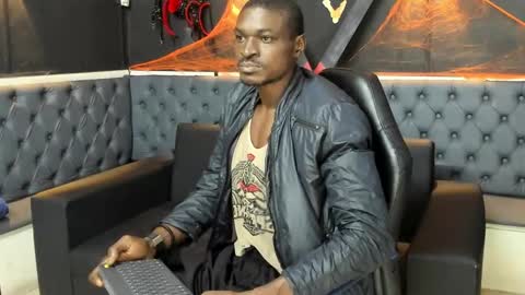 Snapshot of terranze_z chatting on October 2025 08:31:02 PM terranze_z online show from October 2025 08:31:02 PM