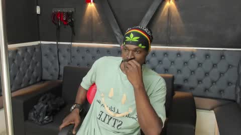 Snapshot of terranze_z chatting on November 2025 07:04:02 PM terranze_z online show from November 2025 07:04:02 PM