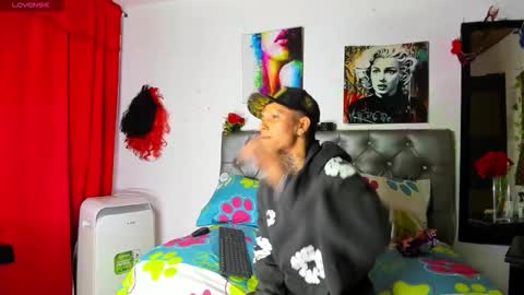 terrycg online show from November 2025 06:12:02 AM