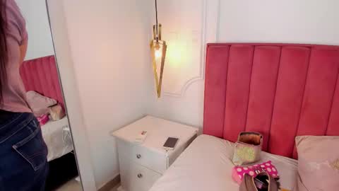 TERESA  online show from February 2026 08:16:01 PM