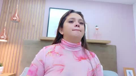 tessa stones online show from October 2025 03:12:02 AM