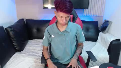 tessachains online show from November 2025 06:52:01 PM