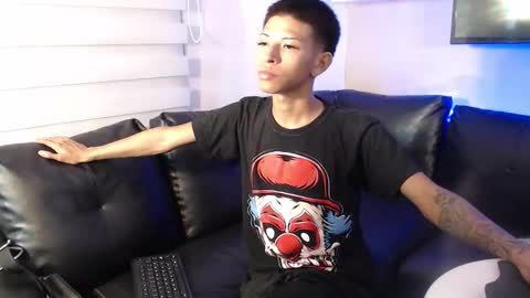 tessachains online show from January 2026 02:06:01 AM