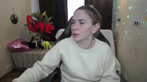 Snapshot of tessadaybreak chatting on February 2025 10:27:02 AM tessadaybreak online show from February 2025 10:27:02 AM