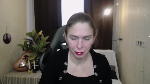 Snapshot of tessadaybreak chatting on February 2025 08:28:02 AM tessadaybreak online show from February 2025 08:28:02 AM