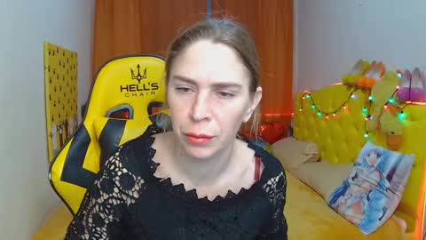 Snapshot of tessadaybreak chatting on March 2025 07:30:01 AM tessadaybreak online show from March 2025 07:30:01 AM