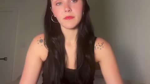 tessadovee online show from September 2025 11:38:01 PM