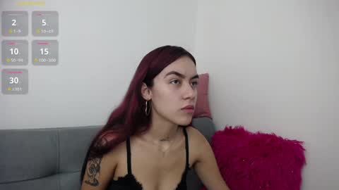 Tessa foxie      online show from May 2026 12:09:02 PM