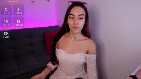 Tessa foxie      online show from June 2026 12:38:02 PM