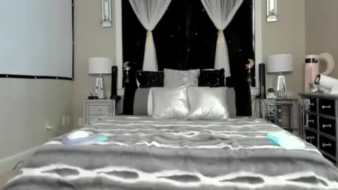 Snapshot of texaspeach69 chatting on December 2025 05:29:02 PM peachy online show from December 2025 05:29:02 PM