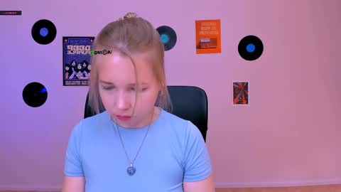 teya_starling online show from May 2026 07:25:02 AM