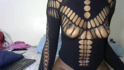 Tyennah online show from February 2026 10:52:01 AM