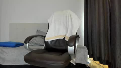 teylor creed online show from December 2025 07:34:02 PM