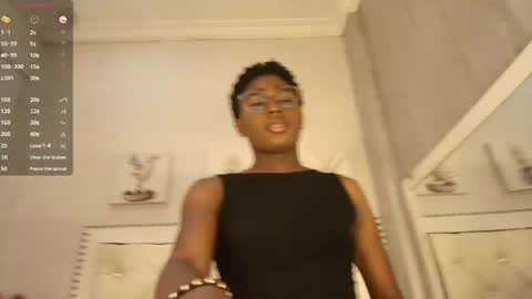 teylor_lovee online show from April 2026 08:51:02 PM